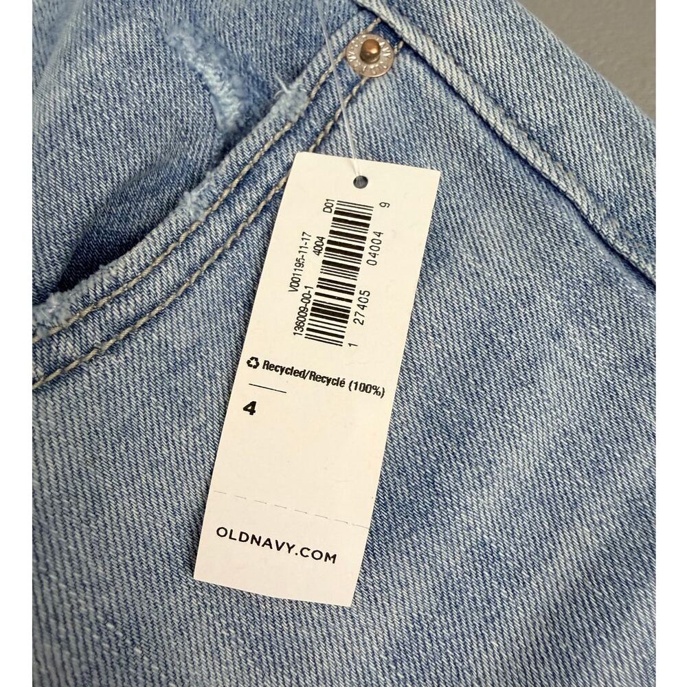 Old Navy Crop Flare Jeans Sz 4 Light Wash Distressed Raw Hem NWT - Picture 6 of 11